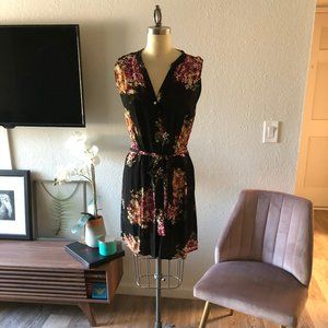 Black Floral Sleeveless Button-Up Shirt Dress